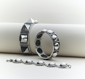 Rodon eskumuturrekoa © Hemendik