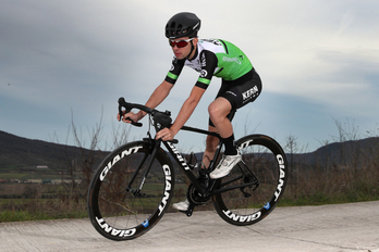 Jon Agirre, ciclista de Zumaia del Kern Pharma. (KERN PHARMA TEAM)
