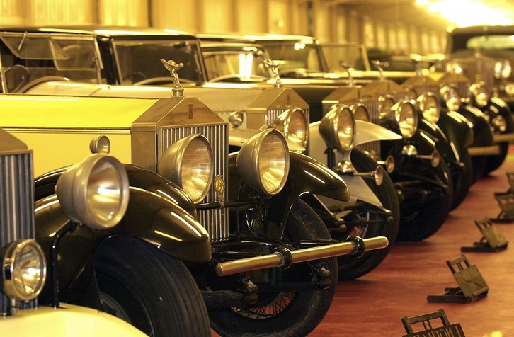 Algunos Rolls-Royce expuestos en Loizaga.
