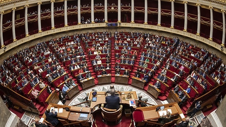 La Asamblea francesa en una sesión plenaria de julio de 2020.