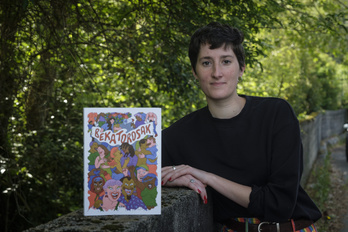 Dom Campistron Aldudeko sortzailea, «Bekatorosak» bere liburu grafikoa aurkezten, Donostian. (Jon URBE/FOKU)