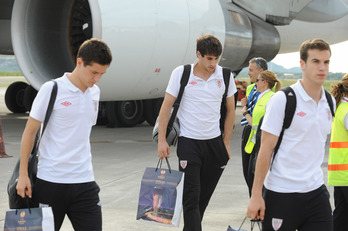 Iñigo Pérez con la camiseta de Osasuna en San Mamés en el derbi disputado la temporada pasada. (Aritz LOIOLA / FOKU)