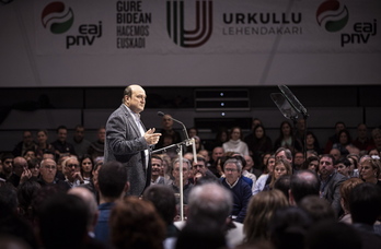 El presidente del EBB, Andoni Ortuzar, en un acto del partido. (Endika PORTILLO/FOKU)