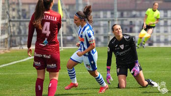 Nahikari celebra el tercer gol txuriurdin, que sentenciaba el partido en la segunda parte. (Real Sociedad)