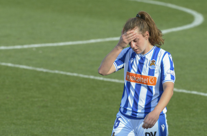 Etxezarreta acabó el partido frente al Atlético con la nariz fracturada. (Jon Urbe/Foku)