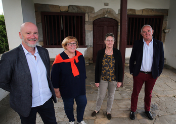 A eux quatre, les candidats représentent quatre villes côtières. © Bob EDME