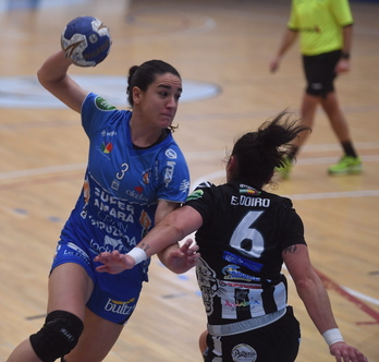 Esther Arrojeria, Malagaren aurkako norgehiagokan. (Jon URBE / FOKU)