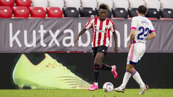 Marcelino durante el partido ante el Valladolid. (@AthleticClub)