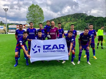 Once del Amorebieta ante la SD Logroñés en Urritxe. (@SDAmorebieta)