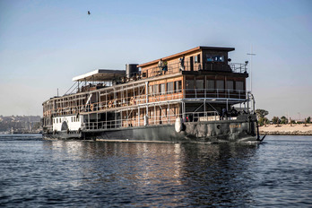 SS Sudan, Niloko gurutzaontzi dotorea.