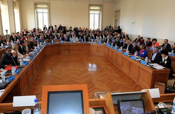 Le Conseil départemental est désormais composé d'autant de femmes que d'hommes depuis 2015. (archive) © Bob EDME