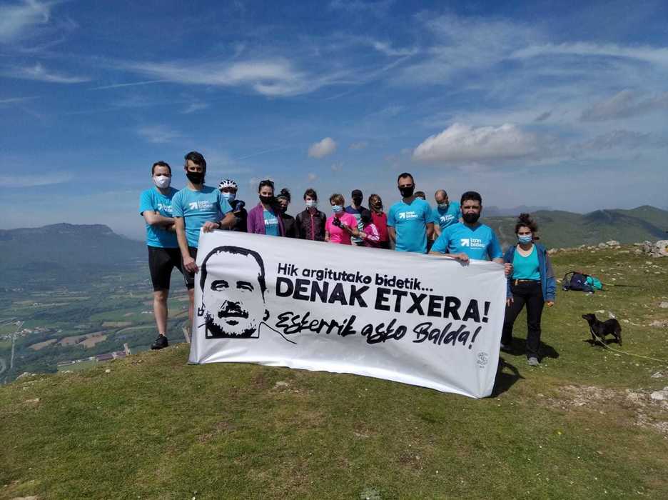 Sakandarrek zendutako Fran Balda izan dute gogoan. Sakandarrek zendutako Fran Balda izan dute gogoan.