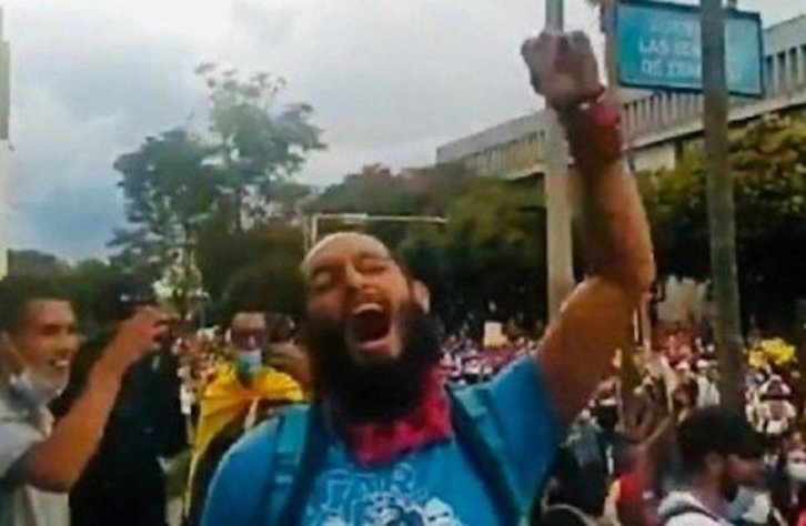 Lucas Villa, en una de las imágenes que circula por las redes sociales. 