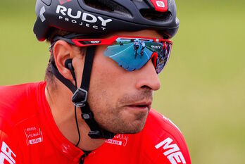 Mikel Landa ha sufrido una dura caída tras demostrar la etapa anterior que había llegado en un gran momento al Giro. (Luca BETTINI/AFP)