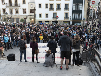Manifestación antifascista contra la llegada de Desokupa a Bilbo. (Monika DEL VALLE/FOKU)