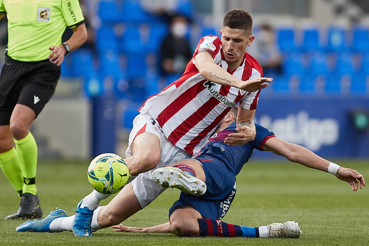 Sancet ha tenido la mejor ocasión en la segunda mitad. (LOF)