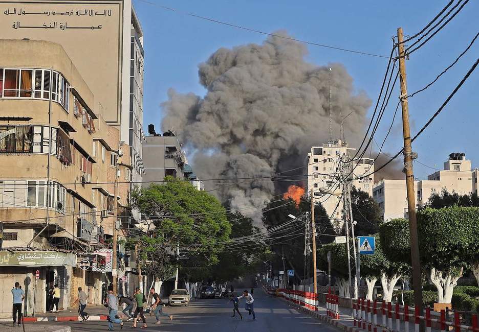 Explosión durante un ataque israelí. (Mohammed ABED/AFP)