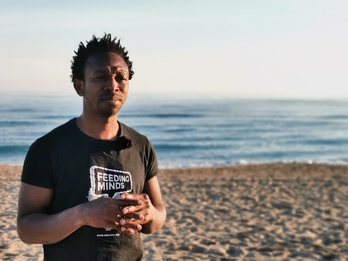 Foto cedida por Ousman Umar, quien a los 13 años partió de la selva de Ghana hacia «el País de los Blancos». (NAIZ)