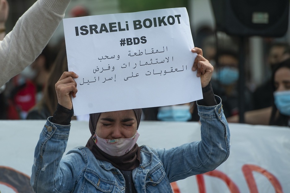 Israeli boikota egitea eskatu dute Bilboko manifestazioan. (Monika DEL VALLE/FOKU)
