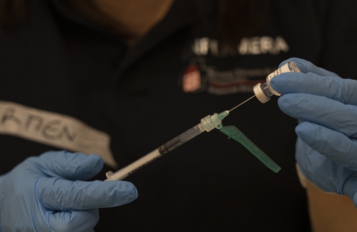 Vacuna contra el covid-19. (Jagoba MANTEROLA/FOKU)