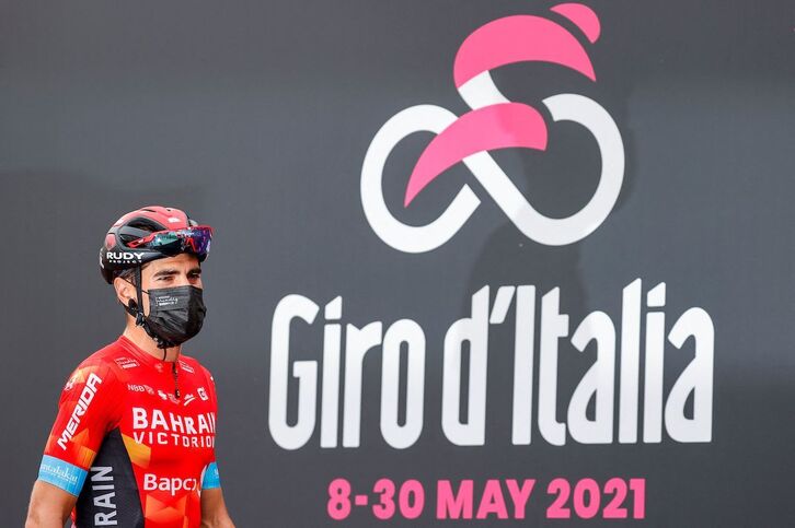 Mikel Landa, Giroaren aurkezpenean. (Luca BETTINI / AFP))