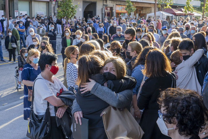 En la despedida a Joaquín Beltrán se han vivido momentos muy emotivos. (Gorka RUBIO/FOKUY)