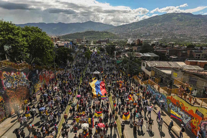 Manifestación celebrada el pasado miércoles en Medellín. (Joaquín SARMIENTO / AFP)