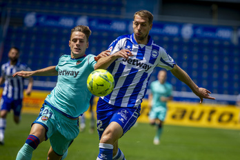 Lejeune ha sido un fijo en el centro de la zaga; ha sido el tercer jugador más utilizado. (Jaizki FONTANEDA / FOKU)