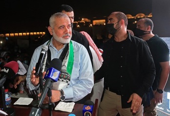 El jefe político de Hamás, Ismail Haniyeh, en un acto celebrado en Doha, la capital de Qatar, el pasado 15 de mayo. (Karim JAAFAR | AFP)