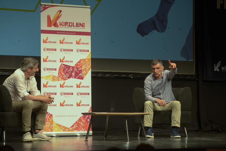Jose Luis Mendilibar ha participado en las jornadas organizadas por Kirolene. (Jon URBE / FOKU)