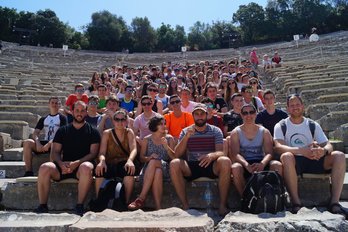 San Fermin ikastolako ikasleak, Greziara egindako bidaian. (ZAPOREAK)