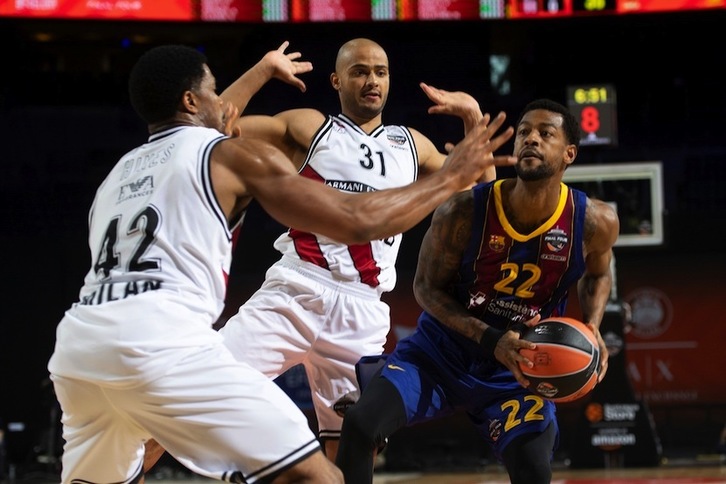 Cory Higgins ha pasado desapercibido hasta los minutos finales, en los que ha vuelto a ser clave para el triunfo del Barça. (EUROLEAGUE.NET)