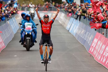 Damiano Caruso ha logrado su victoria más importante como ciclista profesional. (Luca BETTINI/AFP) 