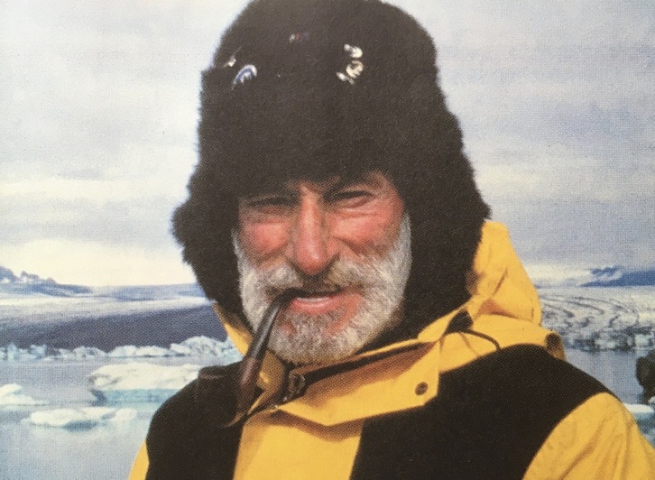 El científico de Lizarra Adolfo Eraso, durante una de sus numerosas expediciones polares. (NAIZ)