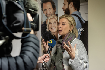 La actriz Michèle Laroque presentando su segundo largometraje como directora. (NAIZ)