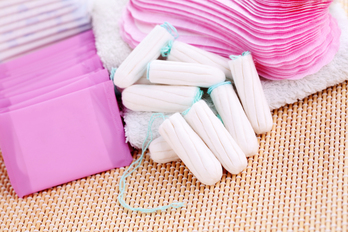 La carestía de los productos menstruales es cada vez más denunciada. (Getty)
