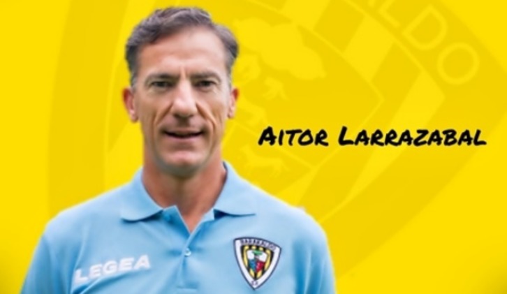 Aitor Larrazabal ha ejercido como entrenador y director deportivo del Barakaldo la última temporada. (@barakaoficial)