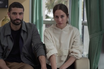 Álex García y Silvia Alonso son una pareja que se somete a una terapia de género. (NAIZ)