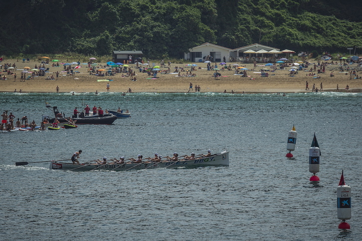 Zierbenak iaz Ligako estropada irabazi zuen Ondarroan (Aritz LOIOLA / FOKU)