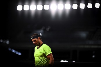 Rafa Nadal ha decidido no castigar su físico y ha decidido renunciar a Wimbledos y a Tokyo 2020. (Anne-Christine POUJOULAT / AFP PHOTO)