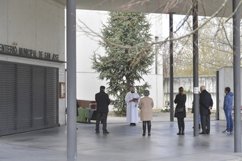 Funeral celebrado en Iruñea en pleno confinamiento, en marzo del año pasado.        (Idoia ZABALETA I FOKU)