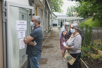 Elections départementales et régionales 2021 - bureau de vote © Guillaume FAUVEAU