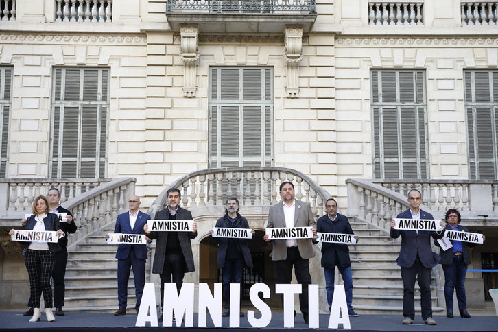 Los líderes catalanes, en un acto por la amnistía. (Kike RINCÓN/EUROPA PRESS)
