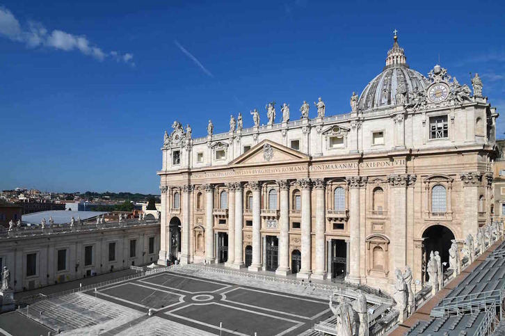 Basílica de San Pedro, en el Vaticano. (Andreas SOLARO/AFP)