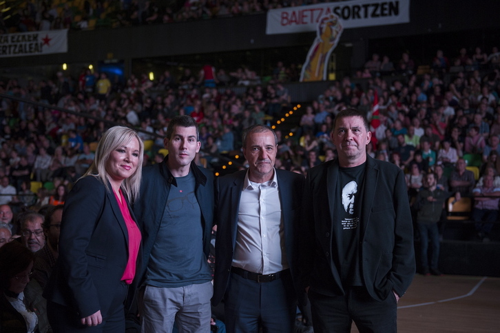 Fiel aliado del independentismo vasco, Talamoni acudió al acto "Baietza sortzen" celebrado en BIlbo tras el desarme de ETA. (Aritz LOIOLA/FOKU)
