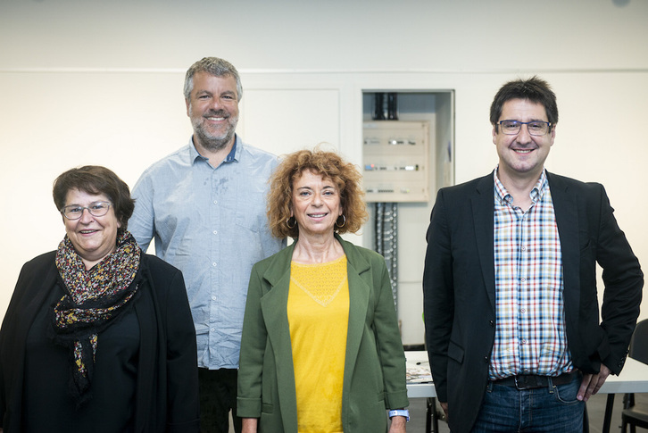 Claire Legardinier, Jérôme Teillary, Annie Poveda eta Iker Elizalde EH Baiko hautagaiak. (Guillaume FAUVEAU)