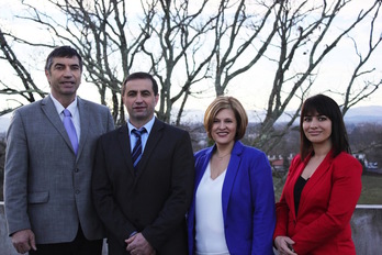 Les candidats Philippe Echeverria et Bénédicte Luberriaga (ici avec leurs remplaçants) ont été réélus dans le canton Ustaritz-Vallées de Nive et Nivelle.  