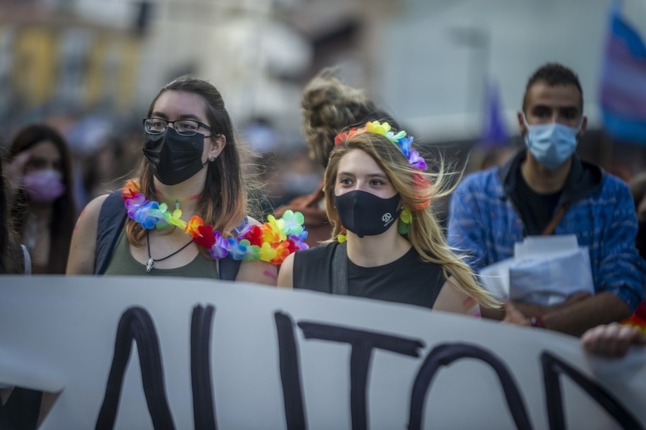 Manifestantes en Gasteiz. (Jaizki FONTANEDA/FOKU)
