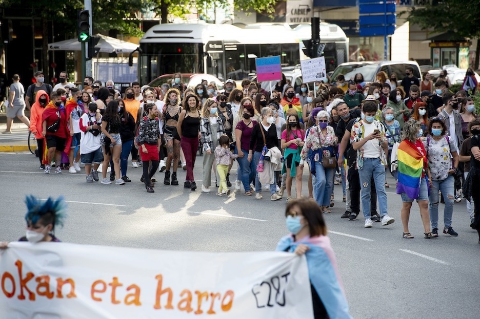 En Iruñea, gente de todas las edades ha participado en la manifestación. (Iñigo URIZ/FOKU)