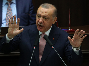 Recep Tayyip Erdogan presidentea, Turkiako Batzar Nazionalean. (Adem ALTAN/AFP)